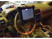 最新鋭の診断機器を駆使し、多数のコンピューターにより制御される現代の車の点検を速く・正確に行います。