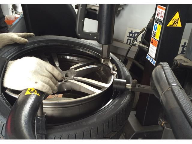 タイヤも一流メーカー取扱しています。ホイールも海外製取扱しておりますので、お気軽にご相談ください。