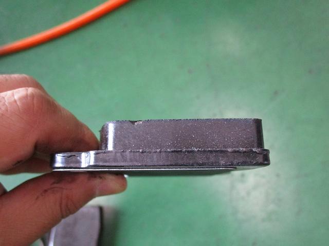 VW トゥアレグ　ブレーキパッド交換　仙台