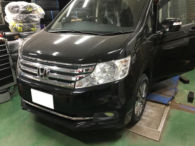 ホンダ　ステップワゴン　ナビ取付