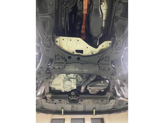 トヨタ　アルファードハイブリッド　車検