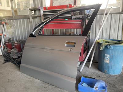 リサイクルパーツを使った修理致します