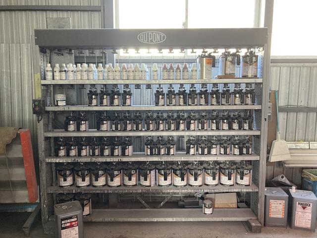 高品位塗料を使用しております。ほぼすべてのメーカーのカラーに対応しております。