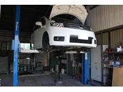 お車の修理やメンテナンスも美装車輌工業へお任せ下さい！