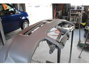 バンパーやエアロの割れやキズへこみも綺麗に補修します。