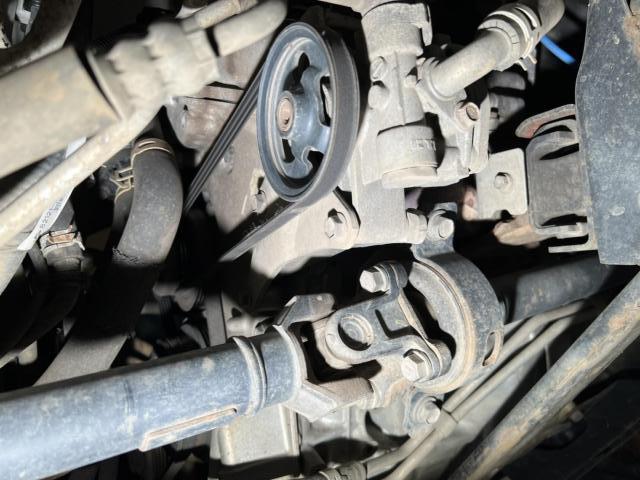 トヨタ ピクシス オルタネーター交換