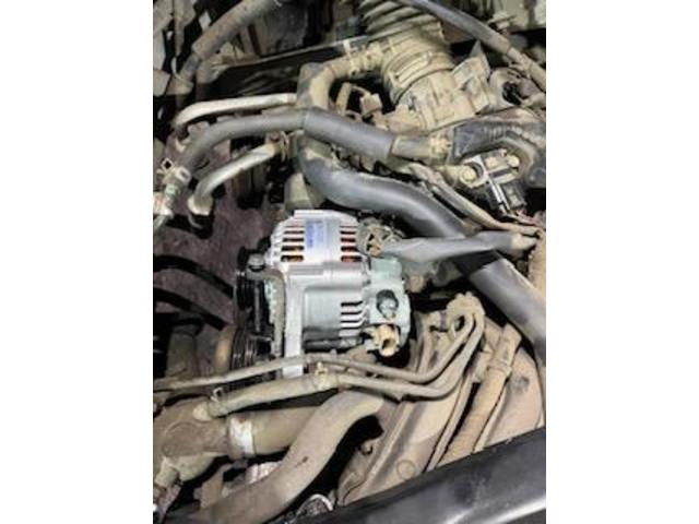 トヨタ ピクシス オルタネーター交換