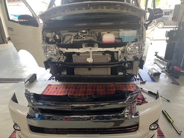 トヨタ　ハイエース　４型　サイドミラー交換　Valenti 旭川市、神楽、神楽岡、神居、西御料、東光・東神楽町・鷹栖町・美瑛町・東川町、他地域も大歓迎！
