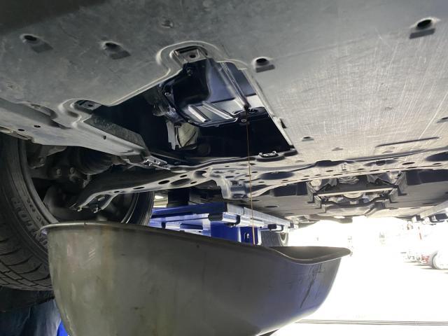 レクサス　UX  オイル・エレメント交換旭川市・神楽・神楽岡・神居・西御料・東光・東神楽町・鷹栖町・美瑛町・東神楽町・他地域も大歓迎！