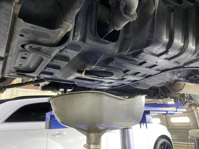 トヨタ　ハイエース　オイル交換　旭川市・神楽・神楽岡・神居・西御料・東光・東神楽町・鷹栖町・美瑛町・東神楽町・他地域も大歓迎！