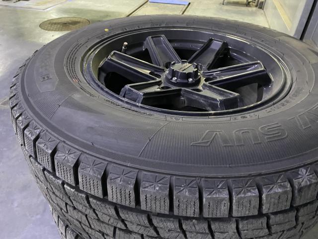 トヨタ　ランドクルーザープラド　タイヤ交換　旭川市・神楽・神楽岡・神居・西御料・東光・東神楽町・鷹栖町・美瑛町・東神楽町・他地域も大歓迎！
