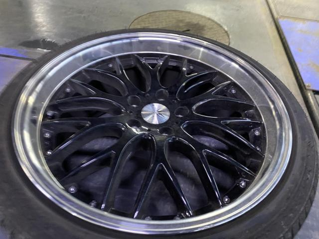 トヨタ　マークX  タイヤ交換　旭川市・神楽・神楽岡・神居・西御料・東光・東神楽町・鷹栖町・美瑛町・東神楽町・他地域も大歓迎！