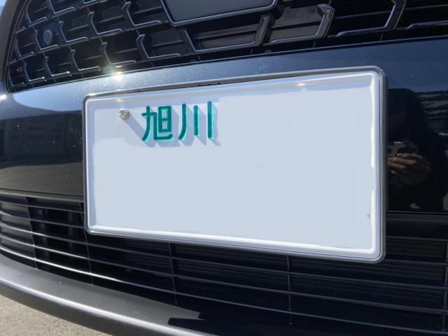 トヨタ　ヤリスクロス　字光式ナンバーに！　旭川市・神楽・神楽岡・神居・西御料・東光・東神楽町・鷹栖町・美瑛町・東神楽町・他地域も大歓迎！