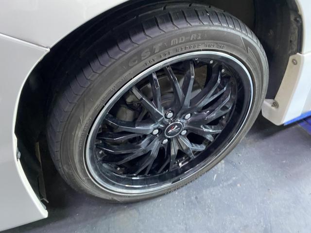 トヨタ　ヴェルファイア　タイヤ交換　旭川市・神楽・神楽岡・神居・西御料・東光・東神楽町・鷹栖町・美瑛町・東神楽町・他地域も大歓迎！