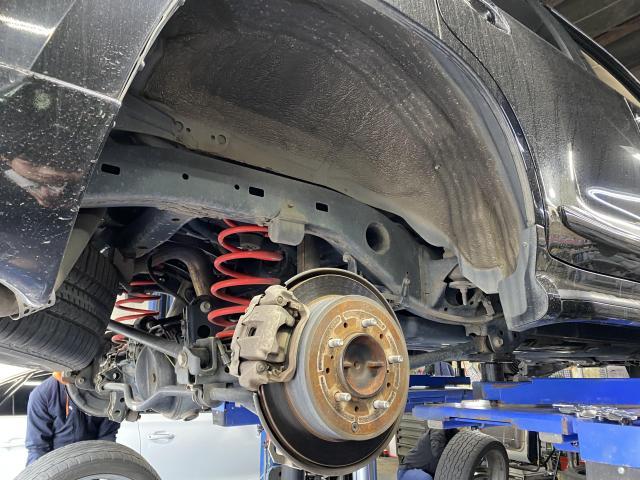 トヨタ　ランドクルーザー200　タイヤ交換　旭川市・神楽・神楽岡・神居・西御料・東光・東神楽町・鷹栖町・美瑛町・東神楽町・他地域も大歓迎！
