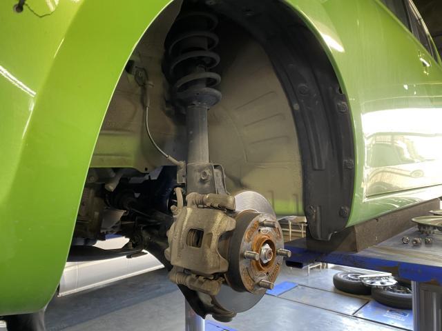 マツダ　キャロル　タイヤ交換　旭川市・神楽・神楽岡・神居・西御料・東光・東神楽町・鷹栖町・美瑛町・東神楽町・他地域も大歓迎！