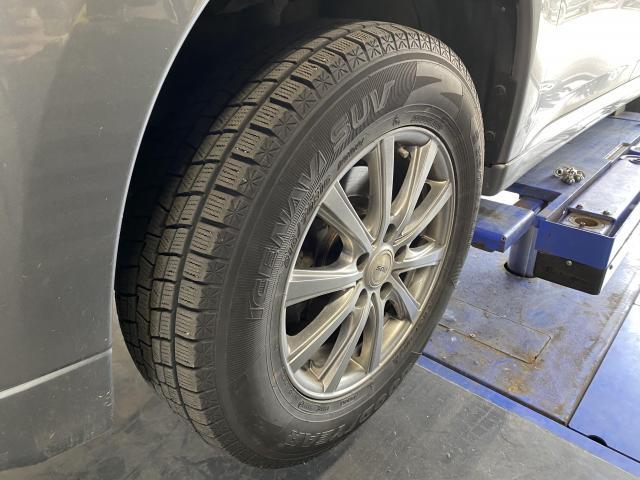 三菱　アウトランダーPHEV　タイヤ交換　旭川市・神楽・神楽岡・神居・西御料・東光・東神楽町・鷹栖町・美瑛町・東神楽町・他地域も大歓迎！
