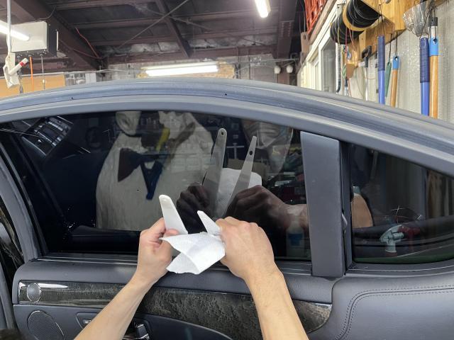 レクサスLS  スモーク施工（リヤのみ）

旭川市・神楽・神楽岡・神居・西御料・東光・東神楽町・鷹栖町・美瑛町・東神楽町・他地域も大歓迎！