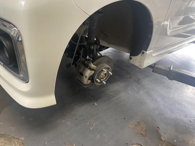 スペーシアカスタム　タイヤ組換　旭川市・神楽・神楽岡・神居・西御料・東光・東神楽町・鷹栖町・美瑛町・東神楽町・他地域も大歓迎！