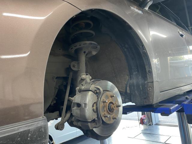 プリウスα  タイヤ脱着・組換・バランス調整　旭川市・神楽・神楽岡・神居・西御料・東光・東神楽町・鷹栖町・美瑛町・東神楽町・他地域も大歓迎！