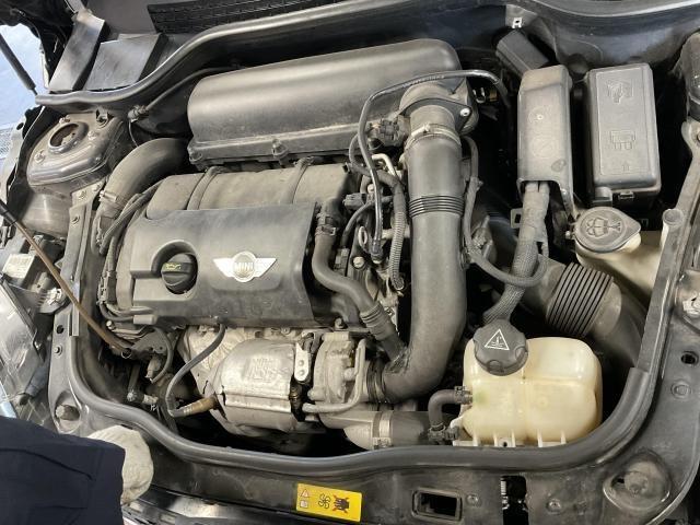 ＭＩＮＩ　ガソリン車用(オイル交換)    旭川市・神楽・神楽岡・神居・西御料・東光・東神楽町・鷹栖町・美瑛町・東神楽町・他地域も大歓迎！