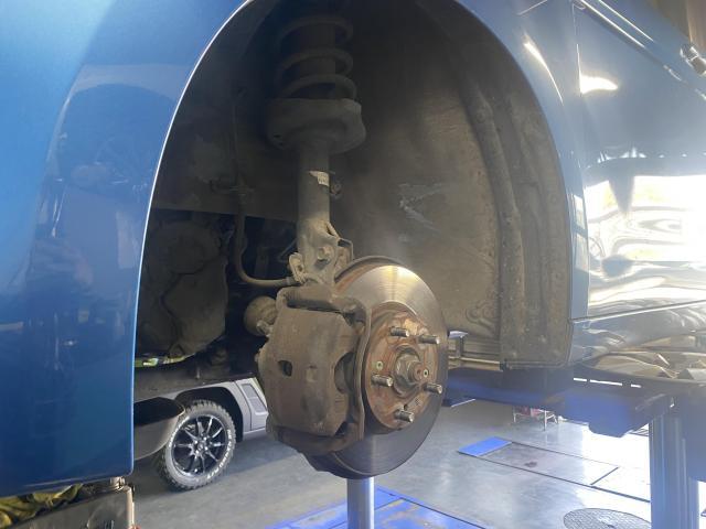 ステップワゴン　タイヤ交換＋タイヤ組換＋オイル交換＋スノーブレード　旭川市・神楽・神楽岡・神居・西御料・東光・東神楽町・鷹栖町・美瑛町・東神楽町・他地域も大歓迎！　