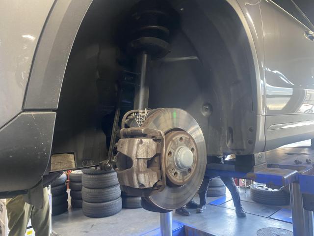 メルセデスベンツ　GLAクラスのタイヤ交換　旭川市・神楽・神楽岡・神居・西御料・東光・東神楽町・鷹栖町・美瑛町・東神楽町・他地域も大歓迎！