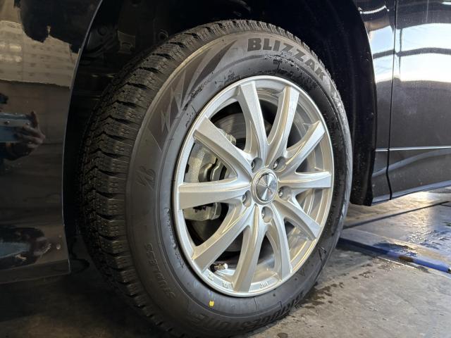 トヨタ　ノア　タイヤ交換旭川市・神楽・神楽岡・神居・西御料・東光・東神楽町・鷹栖町・美瑛町・東神楽町・他地域も大歓迎！