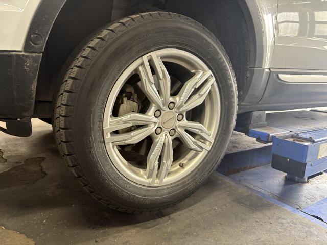 ランドローバー　レンジローバーイヴォーク　タイヤ交換　旭川市・神楽・神楽岡・神居・西御料・東光・東神楽町・鷹栖町・美瑛町・東神楽町・他地域も大歓迎！ 