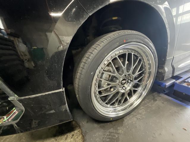 トヨタ　アルファード　タイヤ交換
旭川市・神楽・神楽岡・神居・西御料・東光・東神楽町・鷹栖町・美瑛町・東神楽町・他地域も大歓迎！