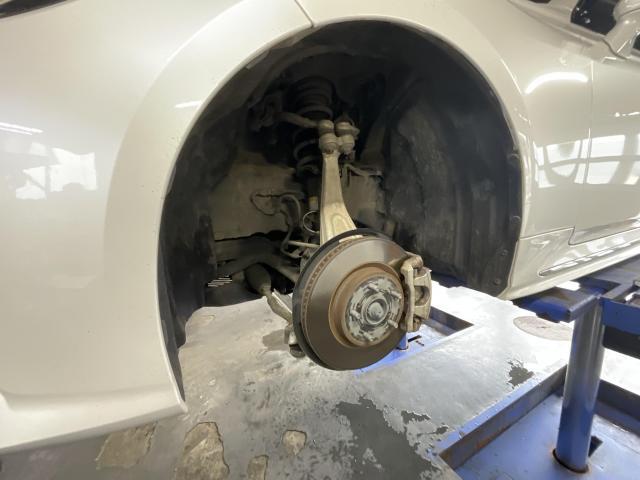 トヨタ　クラウン　タイヤ交換
旭川市・神楽・神楽岡・神居・西御料・東光・東神楽町・鷹栖町・美瑛町・東神楽町・他地域も大歓迎！