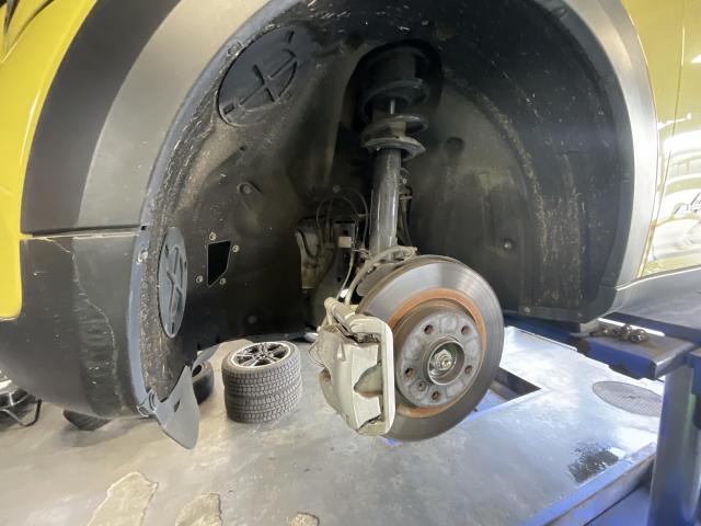 ＭＩＮＩ　タイヤ交換
旭川市・神楽・神楽岡・神居・西御料・東光・東神楽町・鷹栖町・美瑛町・東神楽町・他地域も大歓迎！