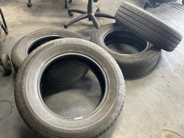 トヨタ　ヴォクシー　タイヤ組替・交換
旭川市・神楽・神楽岡・神居・西御料・東光・東神楽町・鷹栖町・美瑛町・東神楽町・他地域も大歓迎！ 