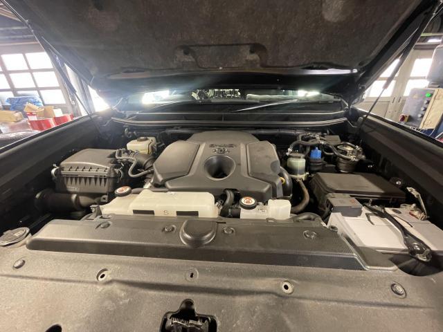 トヨタ　ランドクルーザープラド　オイル交換
旭川市・神楽・神楽岡・神居・西御料・東光・東神楽町・鷹栖町・美瑛町・東神楽町・他地域も大歓迎！ 