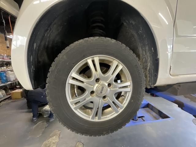 ホンダ　Ｎ－ＢＯＸ　タイヤ交換
旭川市・神楽・神楽岡・神居・西御料・東光・東神楽町・鷹栖町・美瑛町・東神楽町・他地域も大歓迎！ 