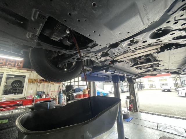 トヨタ　プリウス　オイル交換
旭川市・神楽・神楽岡・神居・西御料・東光・東神楽町・鷹栖町・美瑛町・東神楽町・他地域も大歓迎！ 