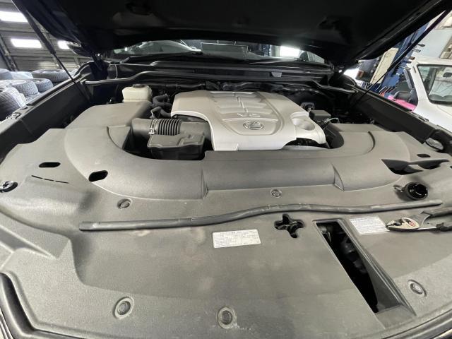 レクサス　ＬＸ　オイル交換
旭川市・神楽・神楽岡・神居・西御料・東光・東神楽町・鷹栖町・美瑛町・東神楽町・他地域も大歓迎！