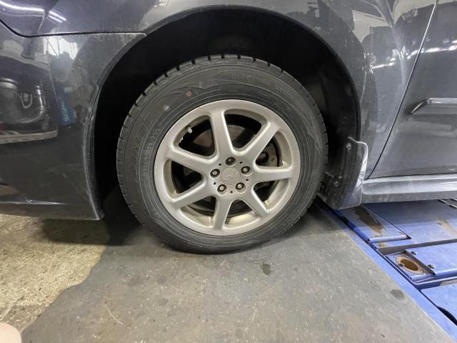 スバル　レガシィツーリングワゴン　タイヤ交換
旭川市・神楽・神楽岡・神居・西御料・東光・東神楽町・鷹栖町・美瑛町・東神楽町・他地域も大歓迎！ 