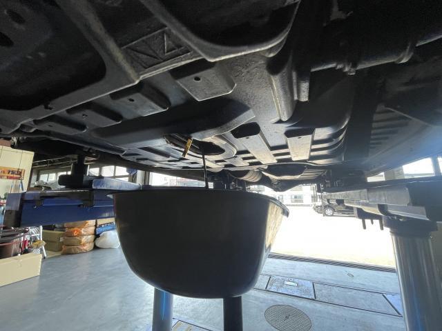 トヨタ　ハイエース　オイル交換
旭川市・神楽・神楽岡・神居・西御料・東光・東神楽町・鷹栖町・美瑛町・東神楽町・他地域も大歓迎！ 