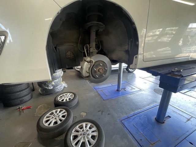 トヨタ　ノア　タイヤ交換
旭川市・神楽・神楽岡・神居・西御料・東光・東神楽町・鷹栖町・美瑛町・東神楽町・他地域も大歓迎！