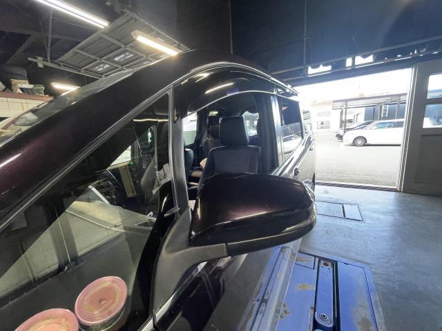 トヨタ　エスクァイア　バイザー取付
旭川市・神楽・神楽岡・神居・西御料・東光・東神楽町・鷹栖町・美瑛町・東神楽町・他地域も大歓迎！ 