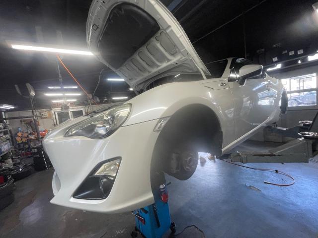 トヨタ　８６　車検
旭川市・神楽・神楽岡・神居・西御料・東光・東神楽町・鷹栖町・美瑛町・東神楽町・他地域も大歓迎！