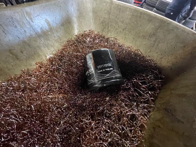 スズキ ジムニー オイル交換、タイヤ交換
旭川市・神楽・神楽岡・神居・西御料・東光・東神楽町・鷹栖町・美瑛町・東神楽町・他地域も大歓迎!