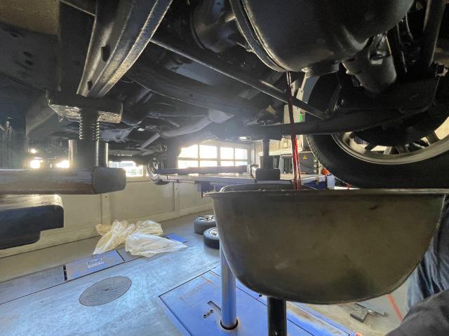 スズキ ジムニー オイル交換、タイヤ交換
旭川市・神楽・神楽岡・神居・西御料・東光・東神楽町・鷹栖町・美瑛町・東神楽町・他地域も大歓迎!