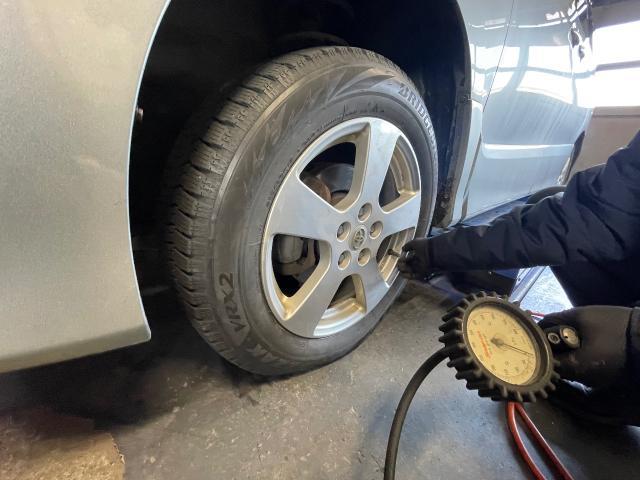 トヨタ エスティマ オイル交換、タイヤ交換
旭川市・神楽・神楽岡・神居・西御料・東光・東神楽町・鷹栖町・美瑛町・東神楽町・他地域も大歓迎!