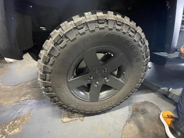 クライスラー・ジープ　ジープ・ラングラー　タイヤ交換
旭川市・神楽・神楽岡・神居・西御料・東光・東神楽町・鷹栖町・美瑛町・東神楽町・他地域も大歓迎！