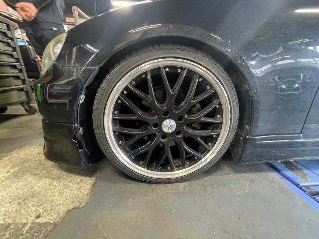 トヨタ　マークＸ　タイヤ交換
旭川市・神楽・神楽岡・神居・西御料・東光・東神楽町・鷹栖町・美瑛町・東神楽町・他地域も大歓迎！