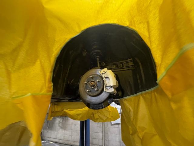 トヨタ　プリウス　塩害ガード施工
旭川市・神楽・神楽岡・神居・西御料・東光・東神楽町・鷹栖町・美瑛町・東神楽町・他地域も大歓迎！