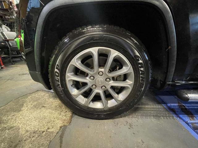 クライスラー・ジープ　ジープ・グランドチェロキー　タイヤ交換
旭川市・神楽・神楽岡・神居・西御料・東光・東神楽町・鷹栖町・美瑛町・東神楽町・他地域も大歓迎！ 