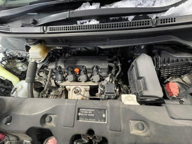 ホンダ　ステップワゴン　エンジンオイル、エレメント、ヘッドライトバルブ交換
旭川市・神楽・神楽岡・神居・西御料・東光・東神楽町・鷹栖町・美瑛町・東神楽町・他地域も大歓迎！